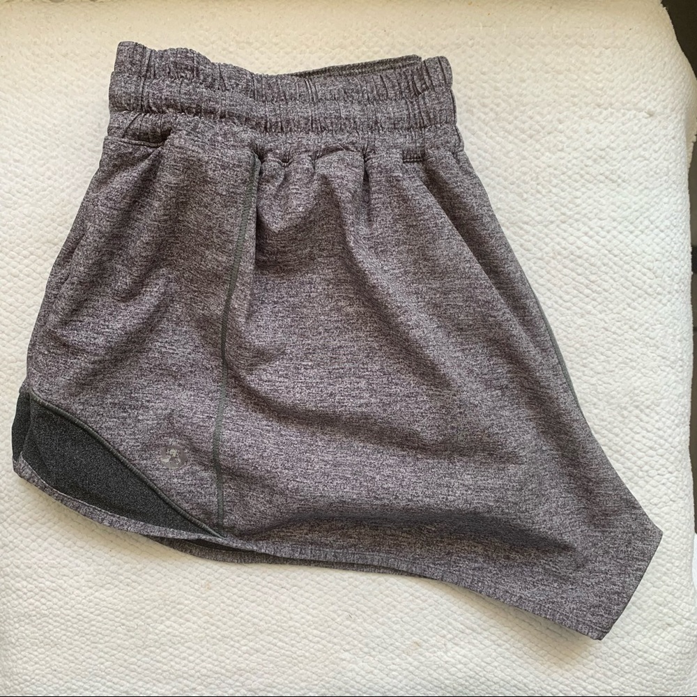 Lululemon Hotty hot Short